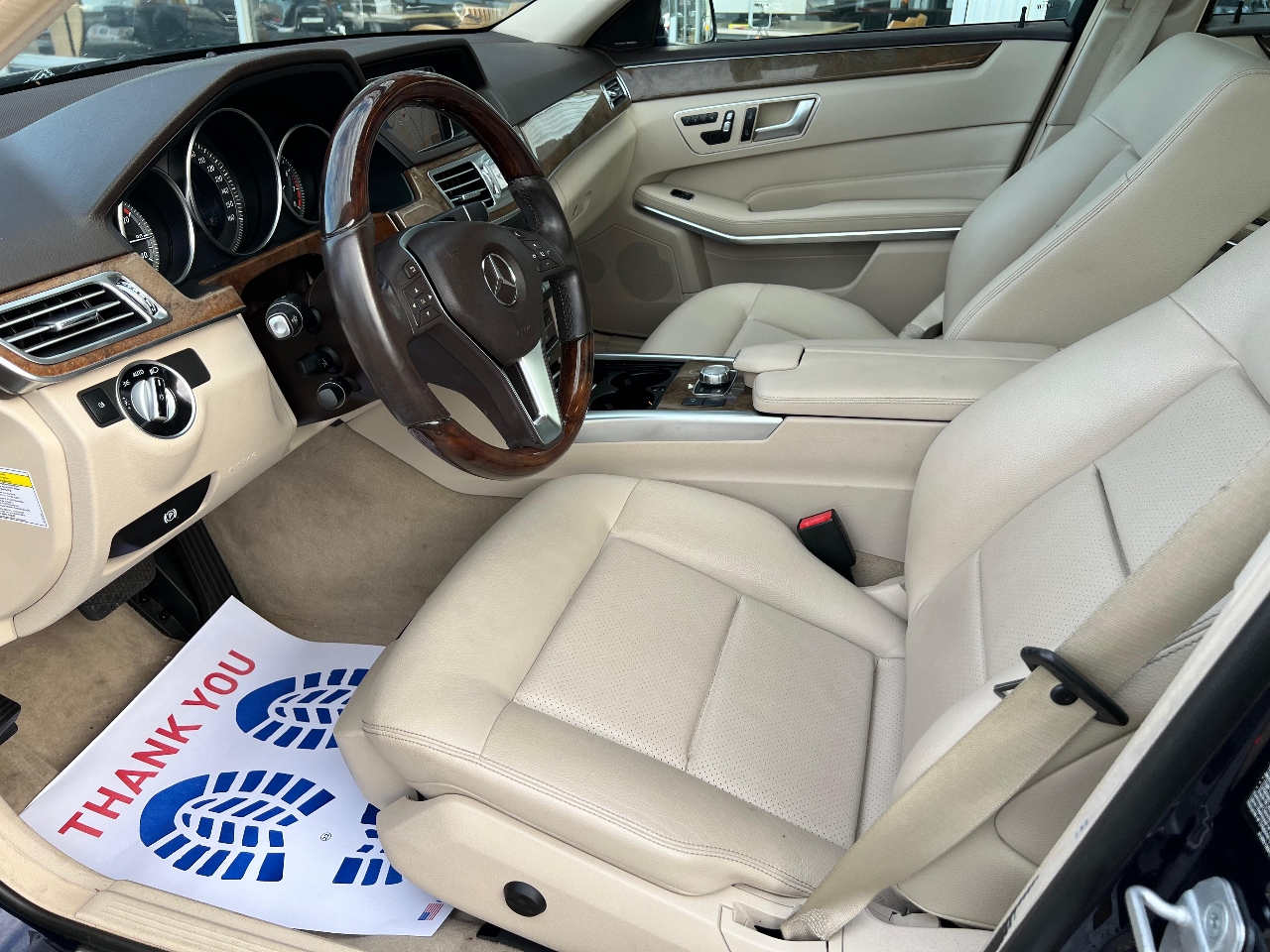 Mercedes-Benz E-Class 4dr Sdn E 350 Sport 4MATIC 2014 Mercedes-Benz E-Class 4dr Sdn E 350 Sport 4MATIC 2014