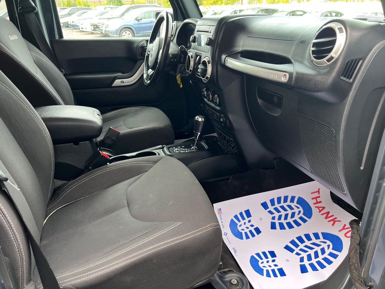 Jeep Wrangler JK Unlimited Sahara 4x4 2018 Jeep Wrangler JK Unlimited Sahara 4x4 2018