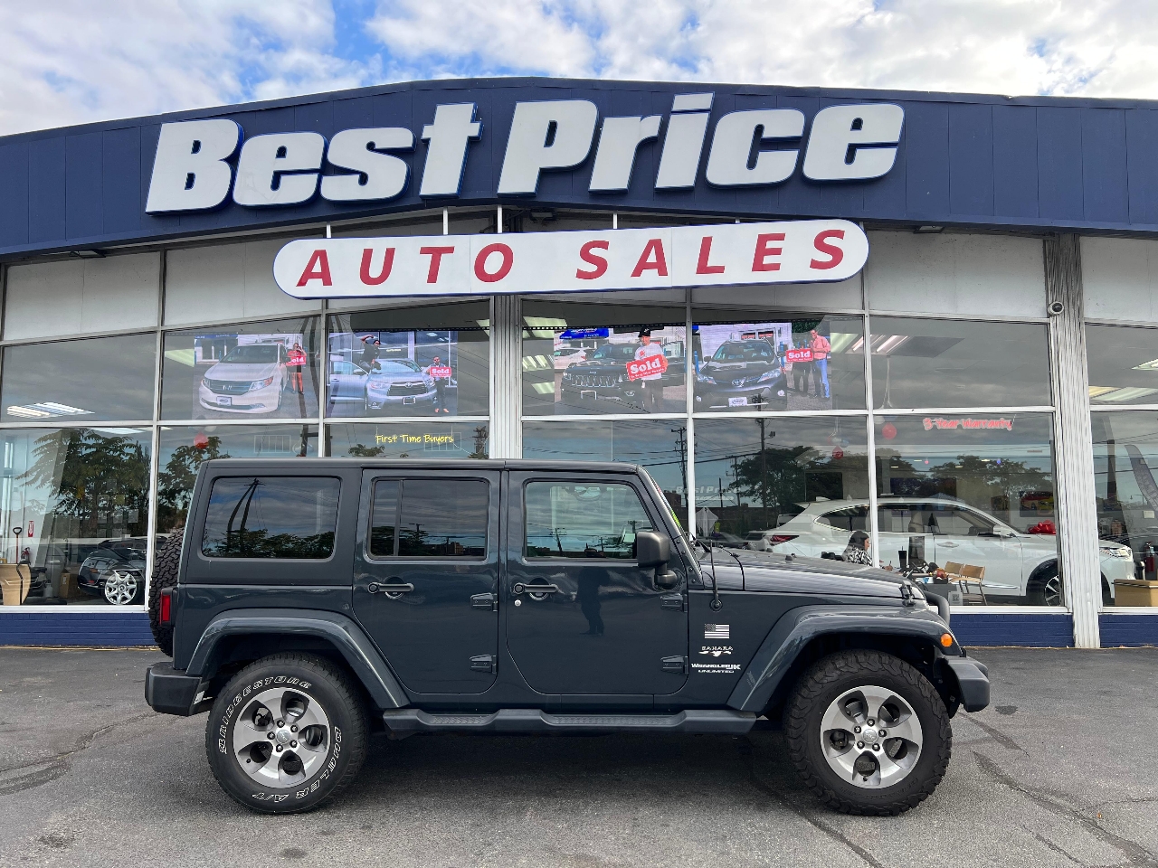Jeep Wrangler JK Unlimited Sahara 4x4 2018 Jeep Wrangler JK Unlimited Sahara 4x4 2018
