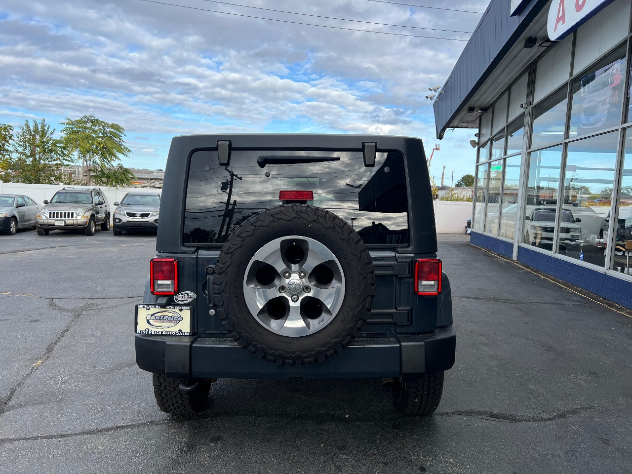 Jeep Wrangler JK Unlimited Sahara 4x4 2018 Jeep Wrangler JK Unlimited Sahara 4x4 2018