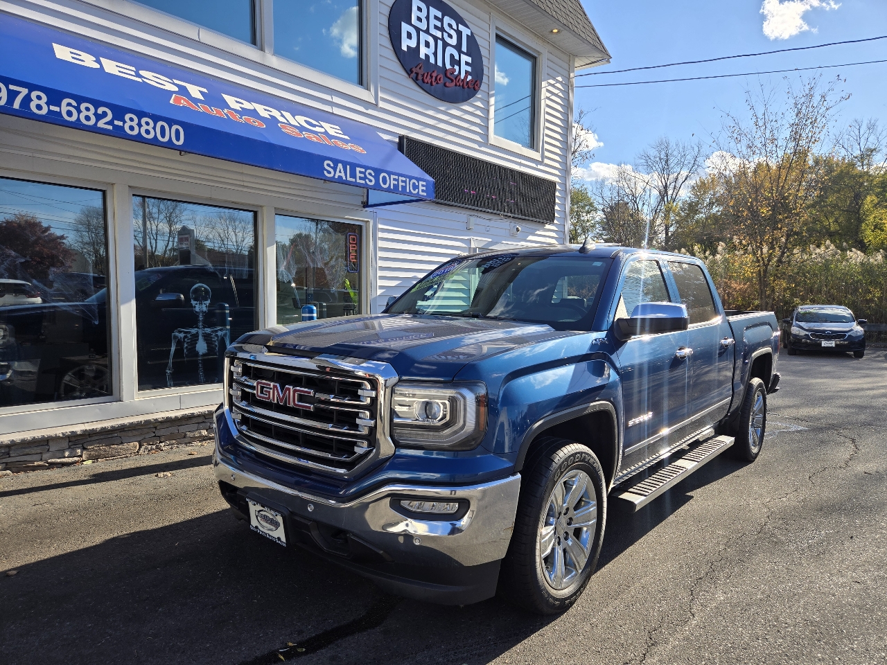 GMC Sierra 1500 4WD Crew Cab 143.5" SLT 2018 GMC Sierra 1500 4WD Crew Cab 143.5" SLT 2018