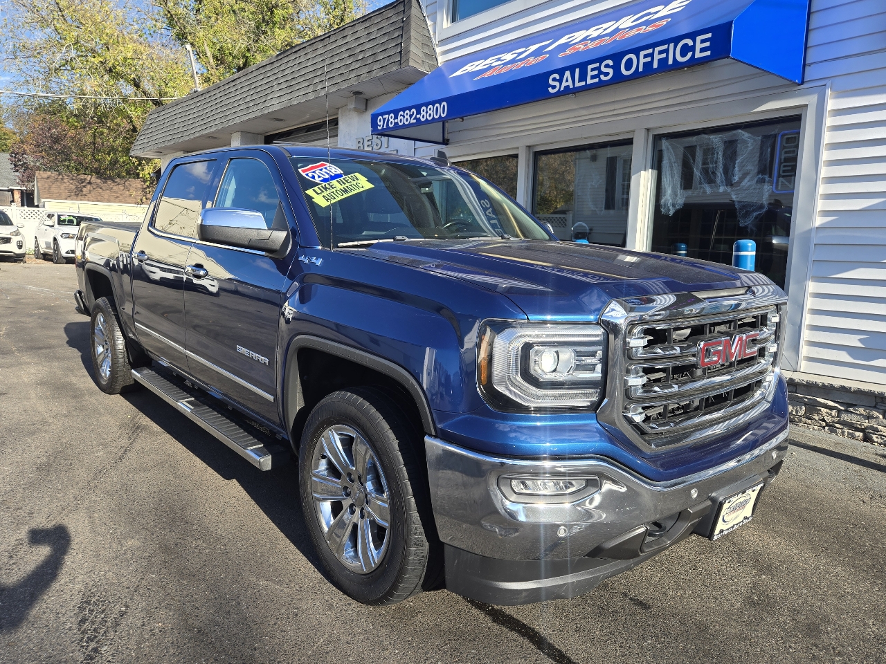 GMC Sierra 1500 4WD Crew Cab 143.5" SLT 2018 GMC Sierra 1500 4WD Crew Cab 143.5" SLT 2018