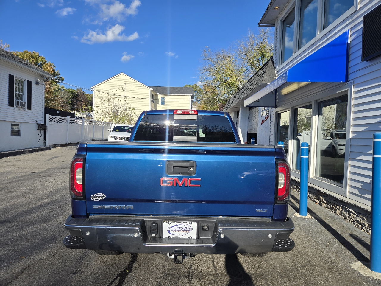 GMC Sierra 1500 4WD Crew Cab 143.5" SLT 2018 GMC Sierra 1500 4WD Crew Cab 143.5" SLT 2018