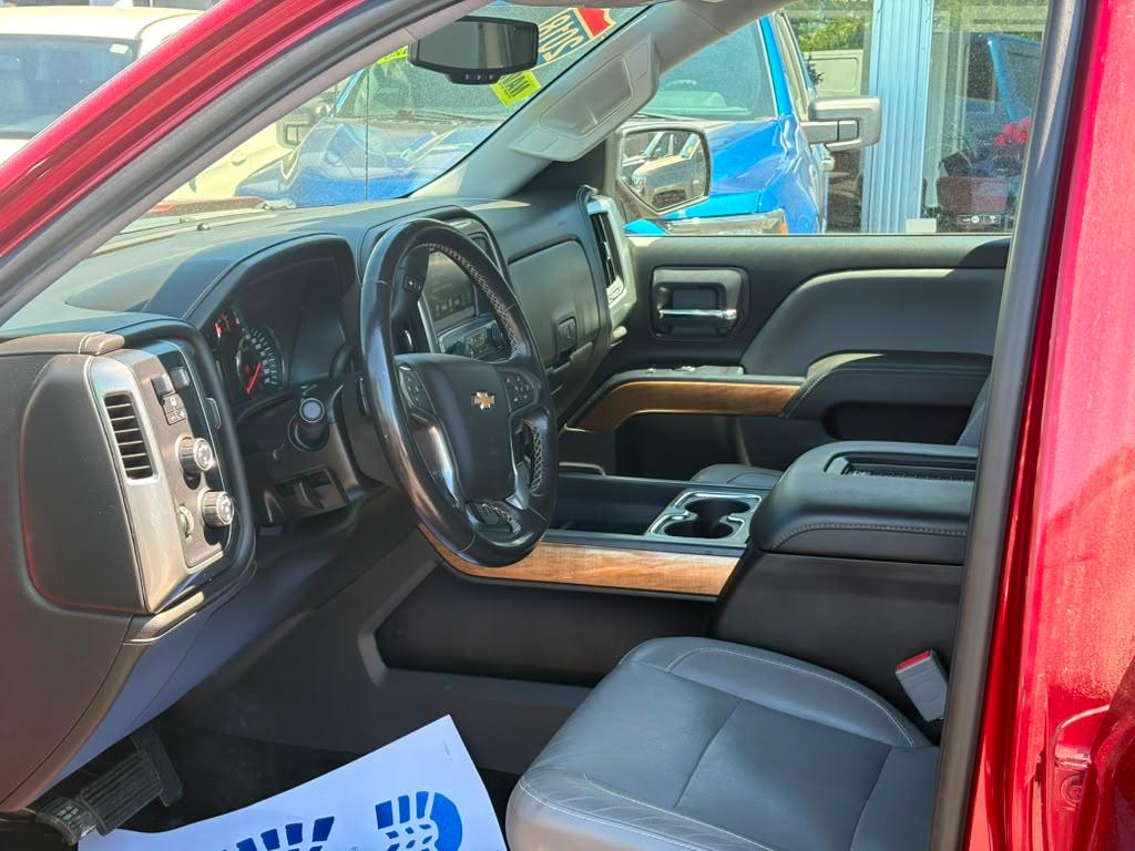 Chevrolet Silverado 1500 4WD Double Cab 143.5" LTZ w/1LZ 2018