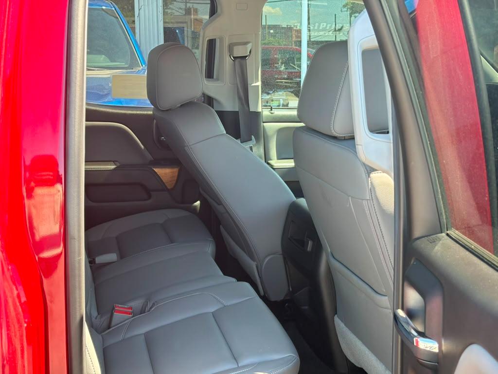 Chevrolet Silverado 1500 4WD Double Cab 143.5" LTZ w/1LZ 2018