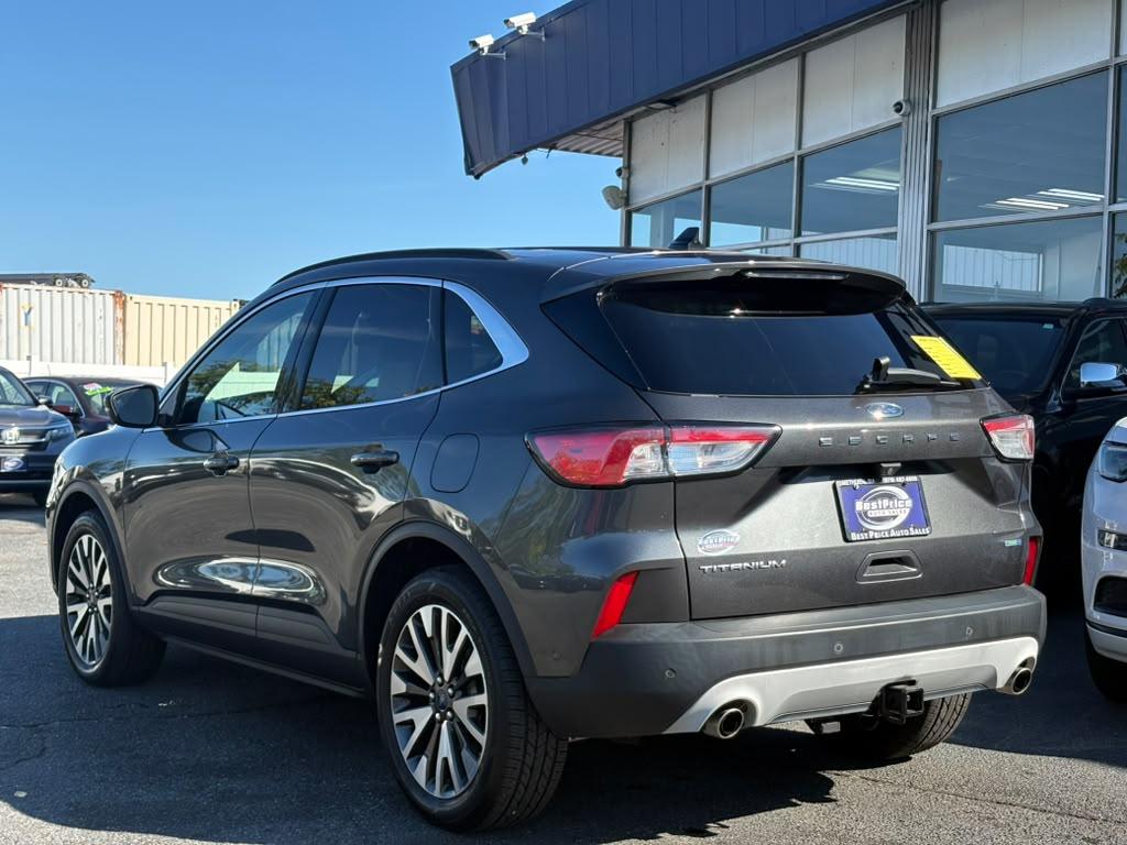 Ford Escape Titanium AWD 2020