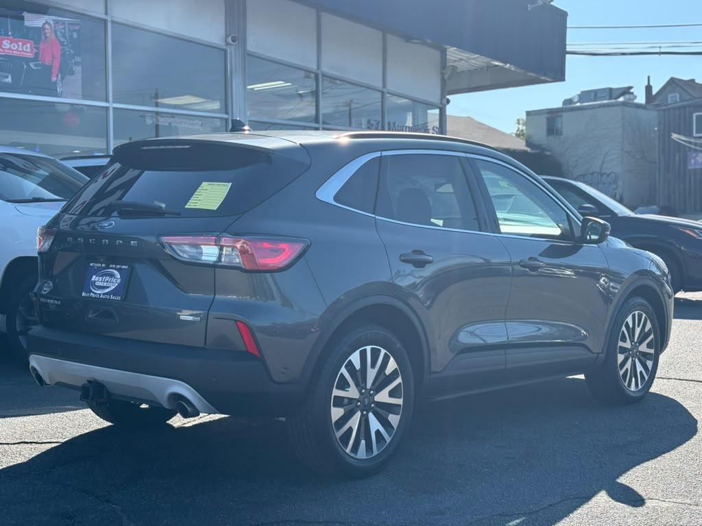 Ford Escape Titanium AWD 2020