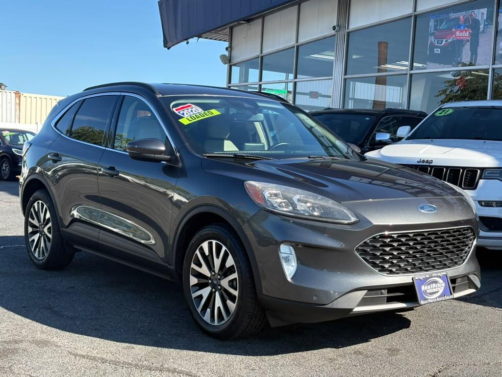 Ford Escape Titanium AWD 2020
