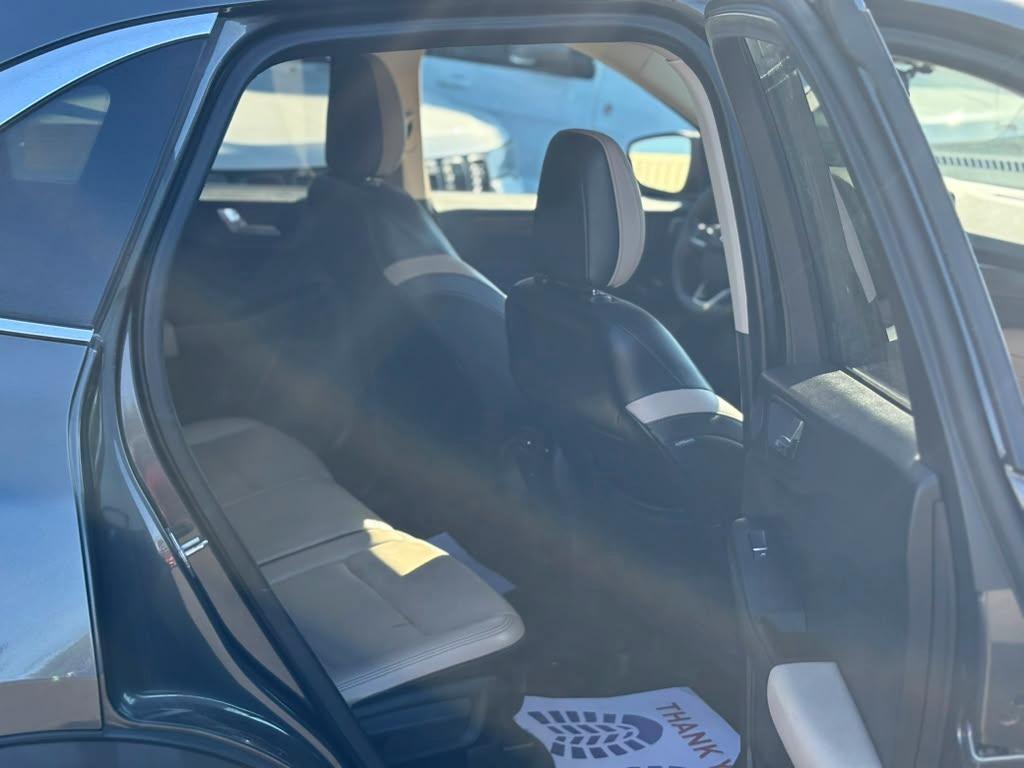 Ford Escape Titanium AWD 2020