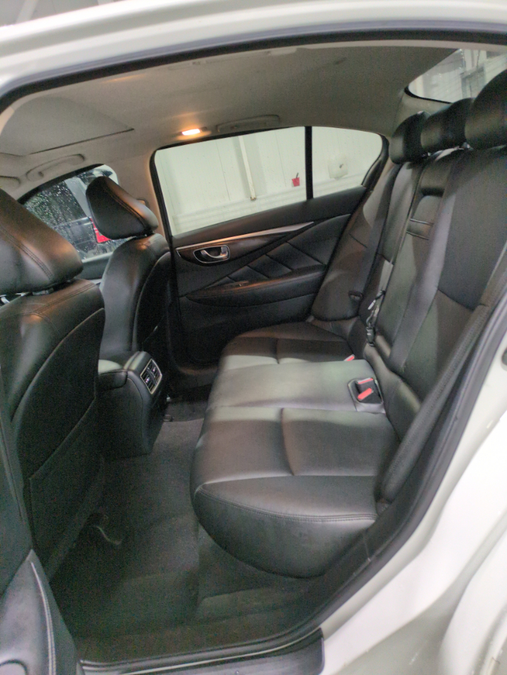 Infiniti Q50 3.0t LUXE AWD 2018