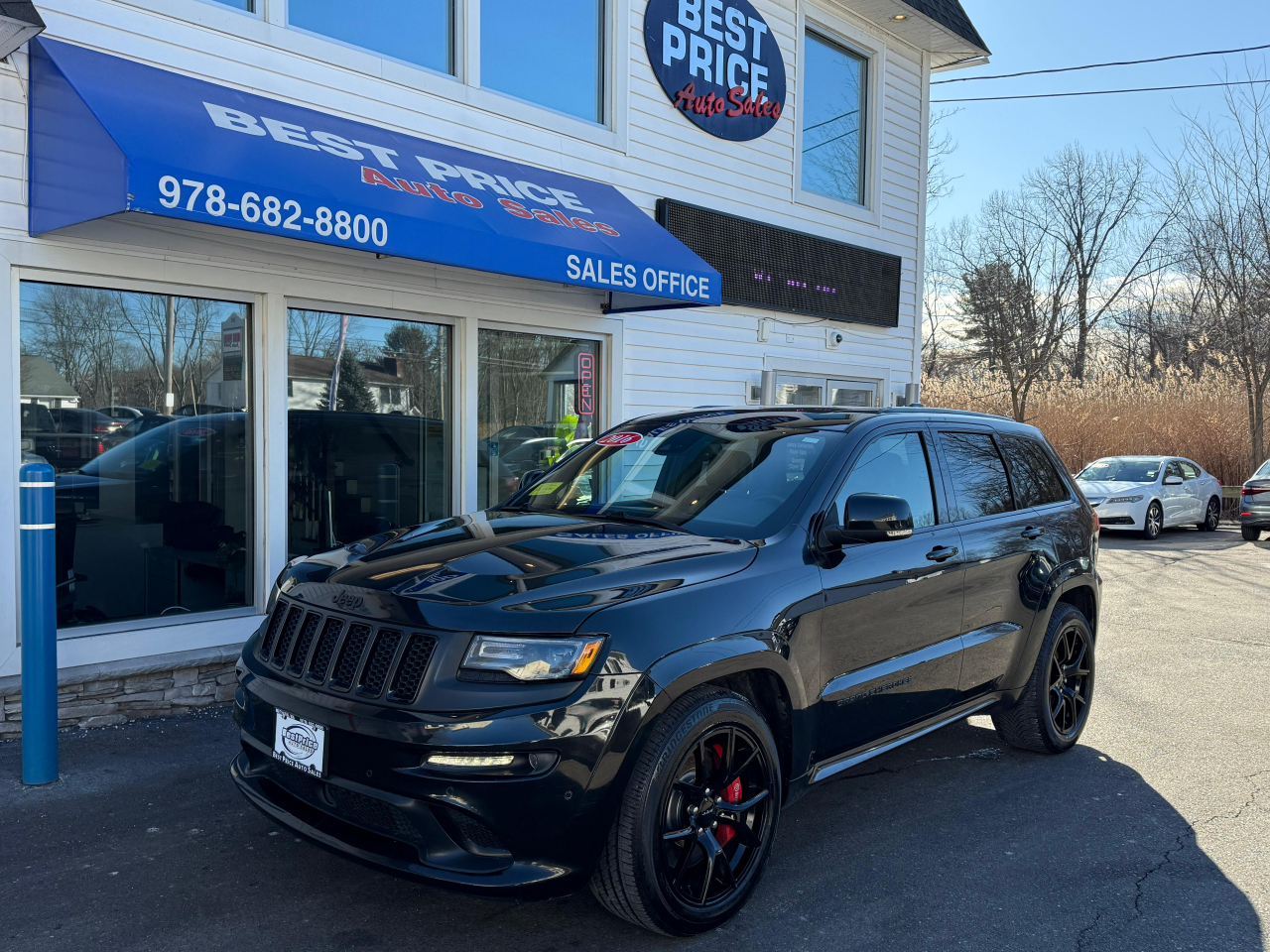 2016 Jeep Grand Cherokee 4WD 4dr SRT Night