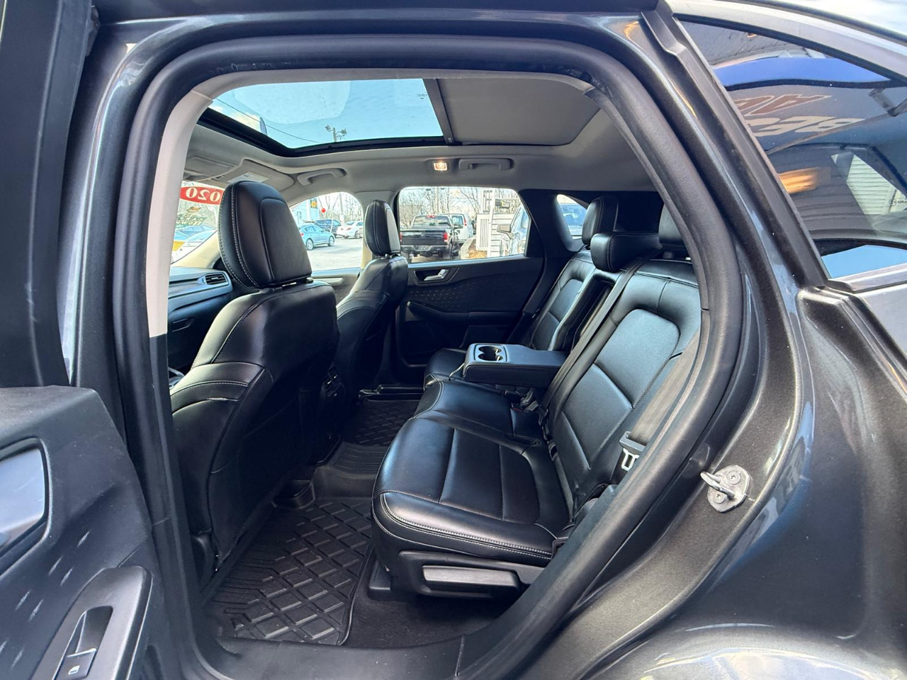 Ford Escape SE Sport Hybrid AWD 2020