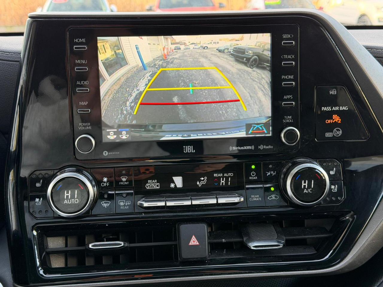 Toyota Highlander Limited AWD (Natl) 2022