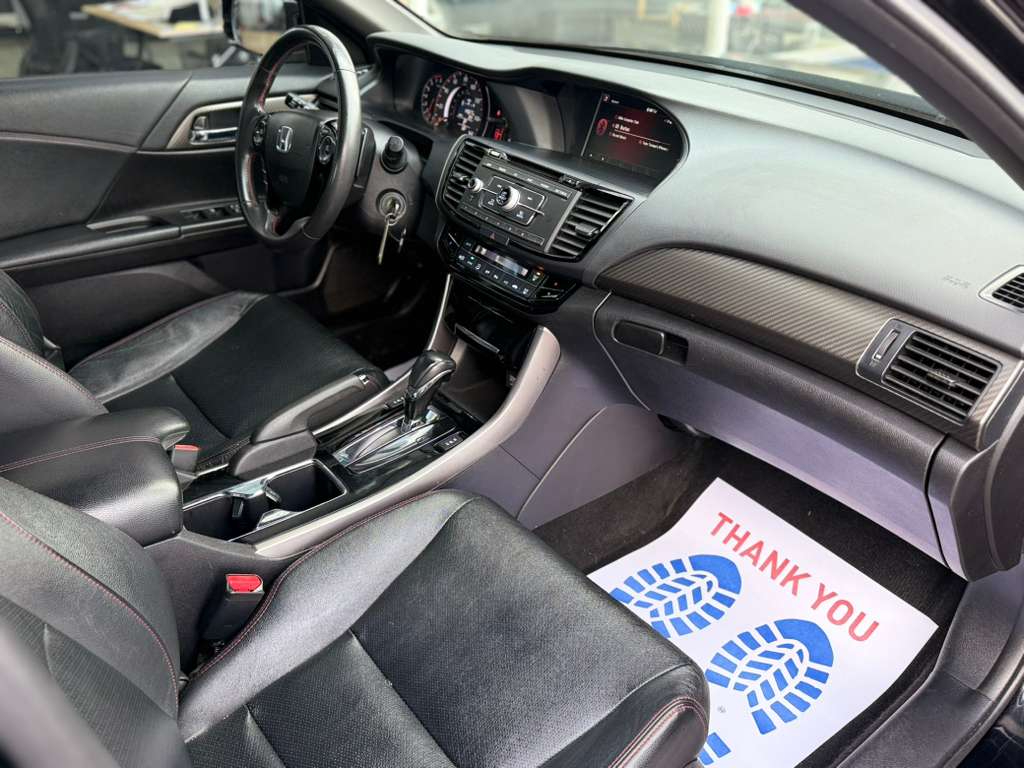 Honda Accord Sedan Sport SE CVT 2017