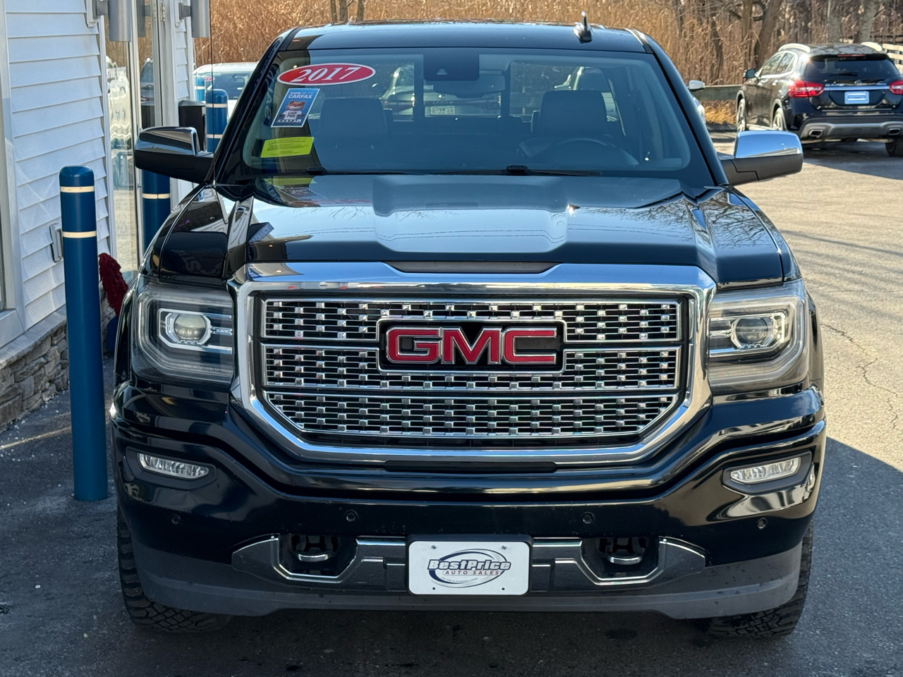 GMC Sierra 1500 4WD Crew Cab 153.0" Denali 2017