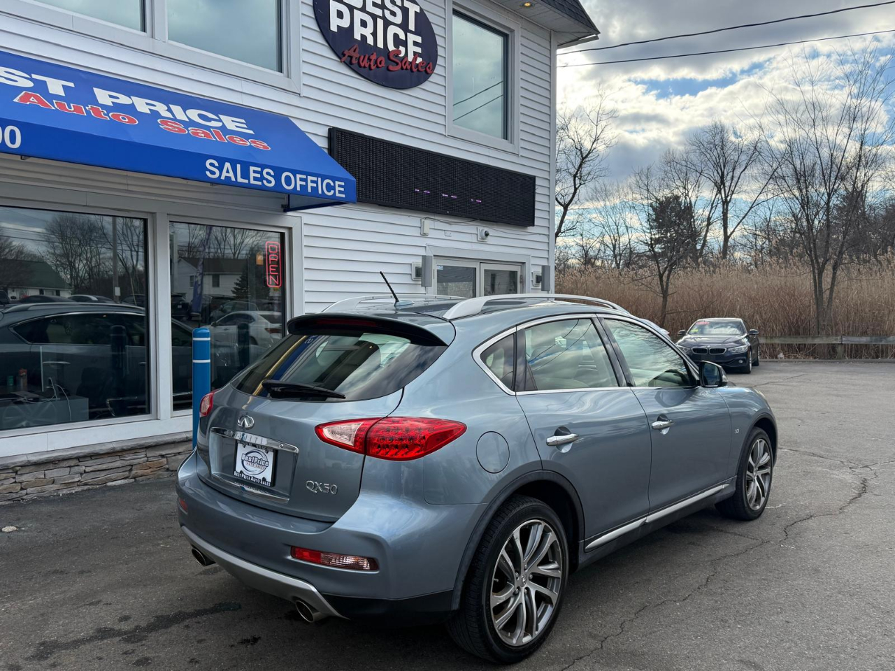 Infiniti QX50 AWD 2017