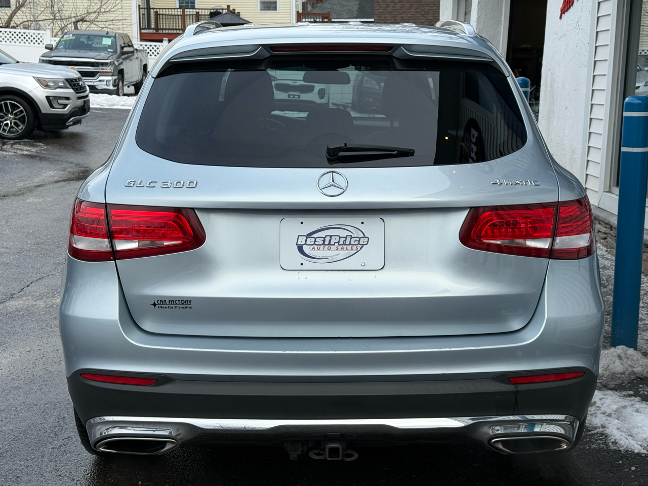 Mercedes-Benz GLC 4MATIC 4dr GLC 300 2016
