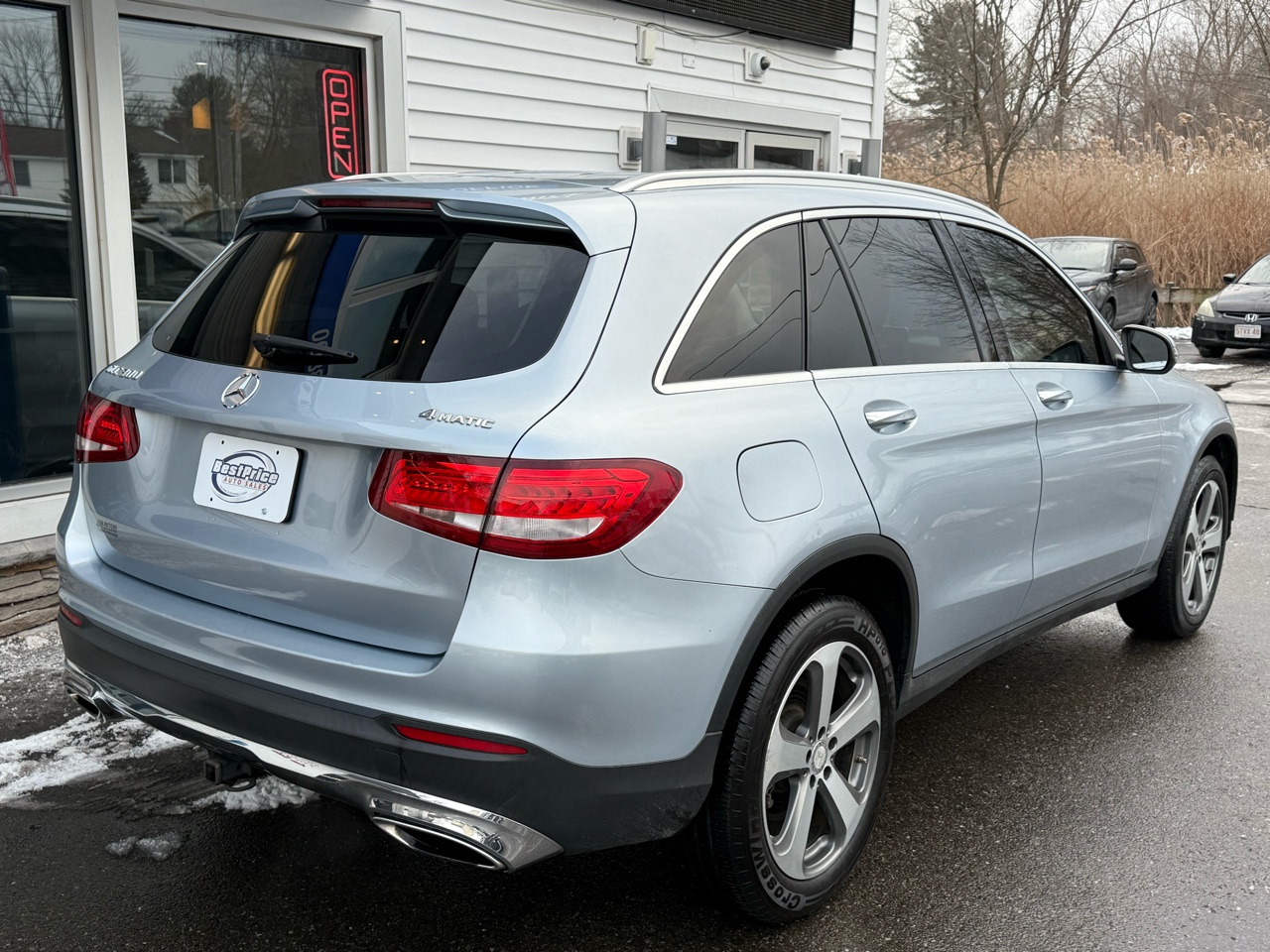 Mercedes-Benz GLC 4MATIC 4dr GLC 300 2016