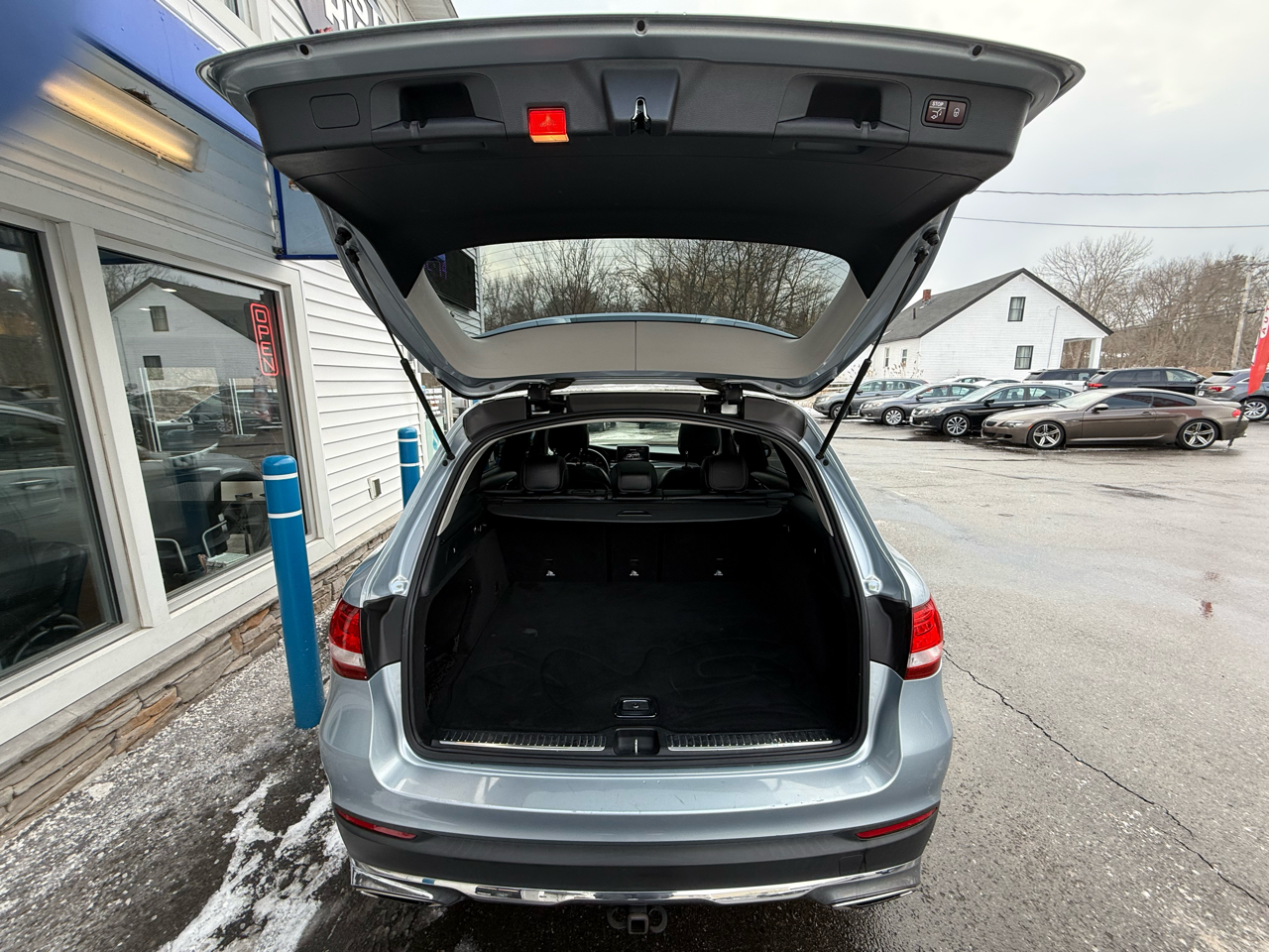 Mercedes-Benz GLC 4MATIC 4dr GLC 300 2016