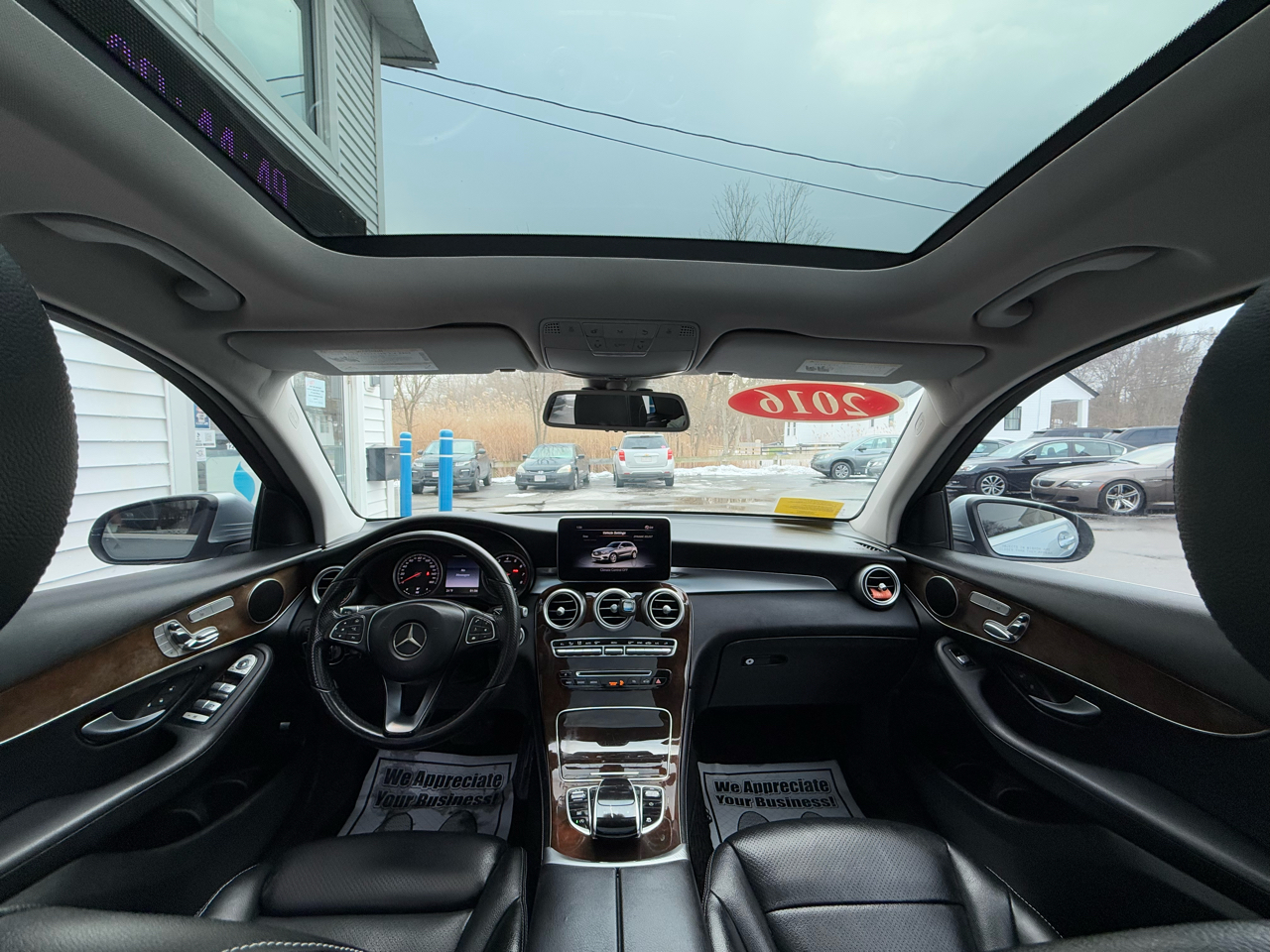 Mercedes-Benz GLC 4MATIC 4dr GLC 300 2016