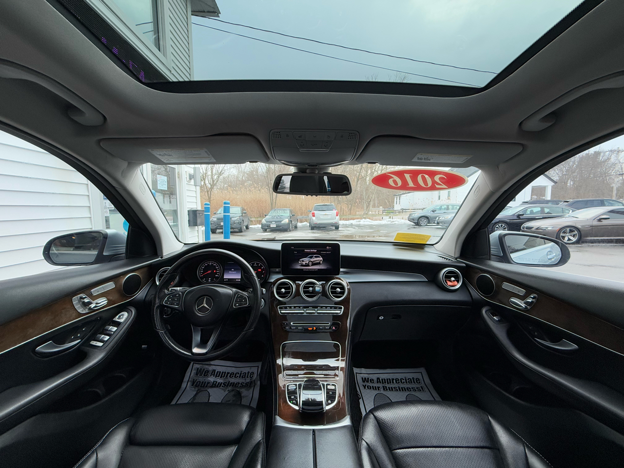 Mercedes-Benz GLC 4MATIC 4dr GLC 300 2016