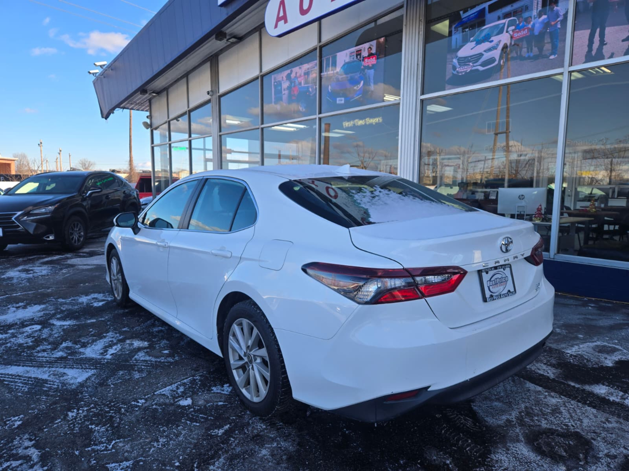 Toyota Camry LE Auto AWD (Natl) 2023