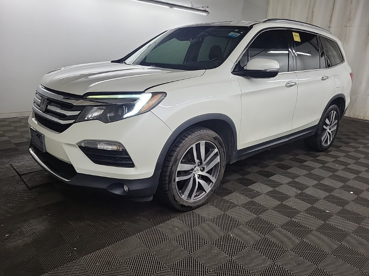 2018 Honda Pilot Touring's photo