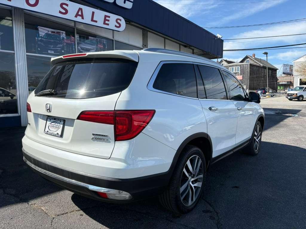 Honda Pilot Touring AWD 2018