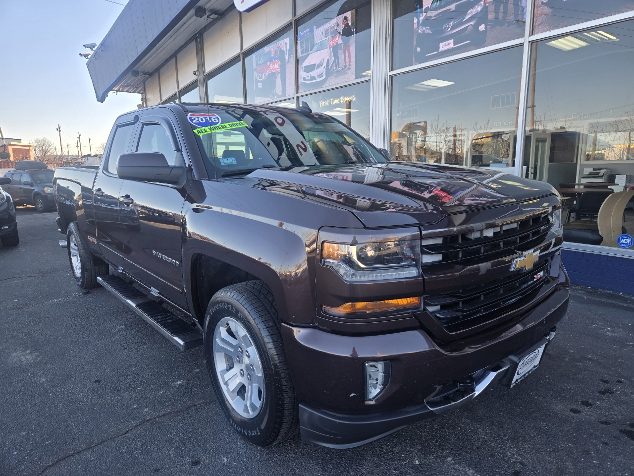 Chevrolet Silverado 1500 4WD Double Cab 143.5" LT w/2LT 2016