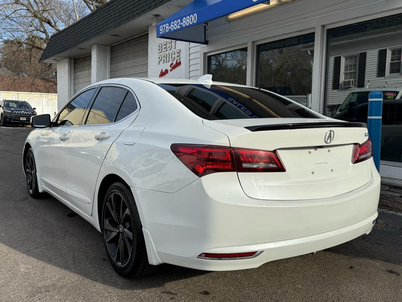 Acura TLX 4dr Sdn FWD 2015