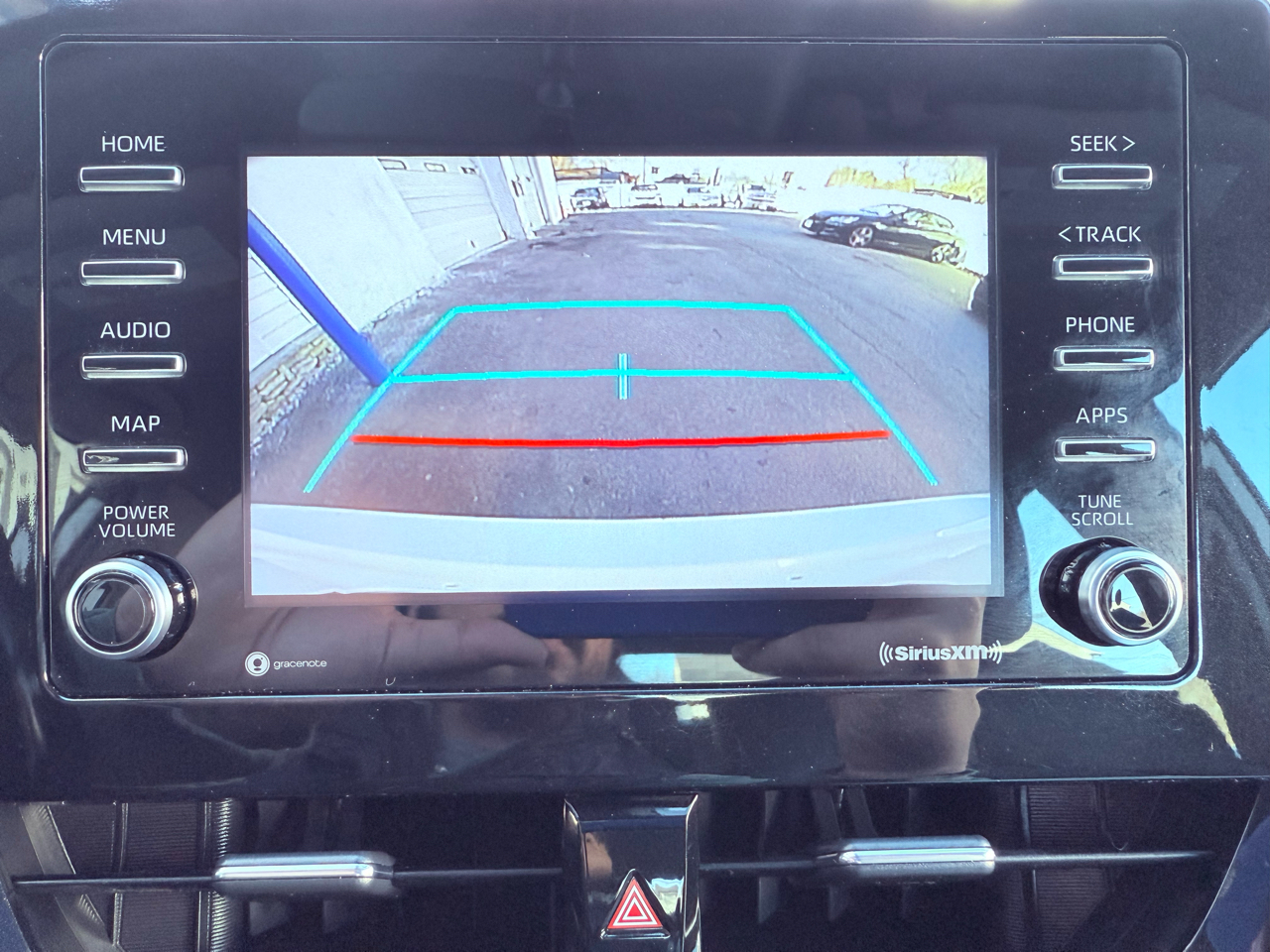 Toyota Camry SE Auto AWD (Natl) 2021