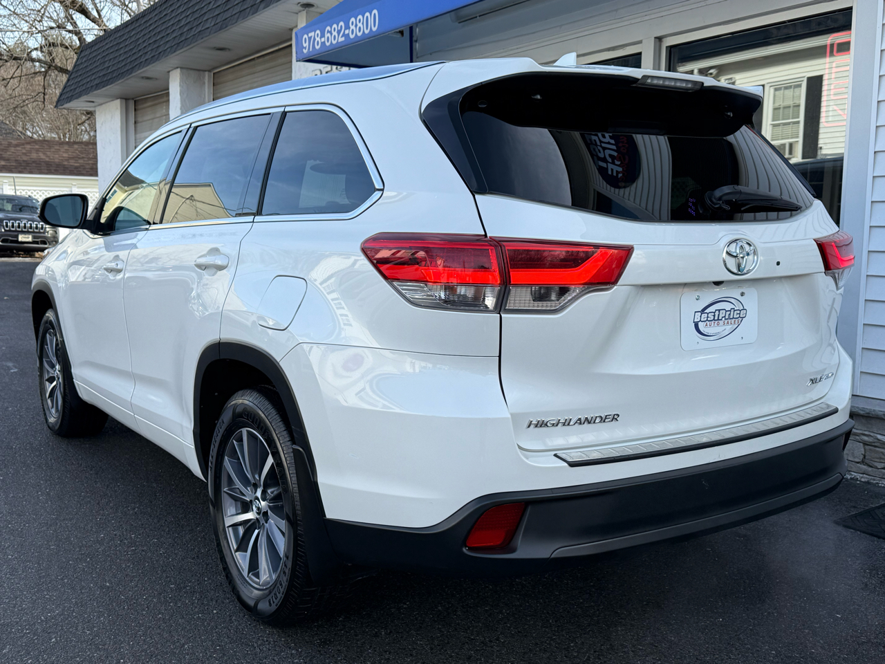 Toyota Highlander XLE V6 AWD (Natl) 2018