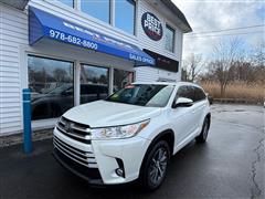 2018 Toyota Highlander 