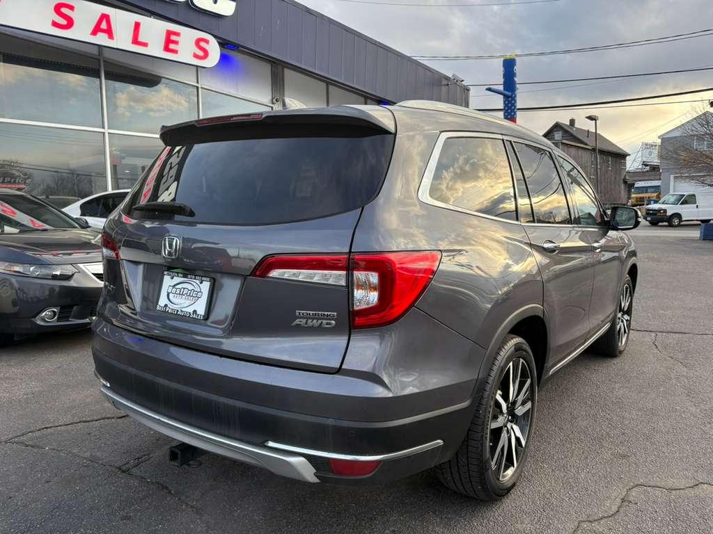 Honda Pilot Touring 7-Passenger AWD 2019