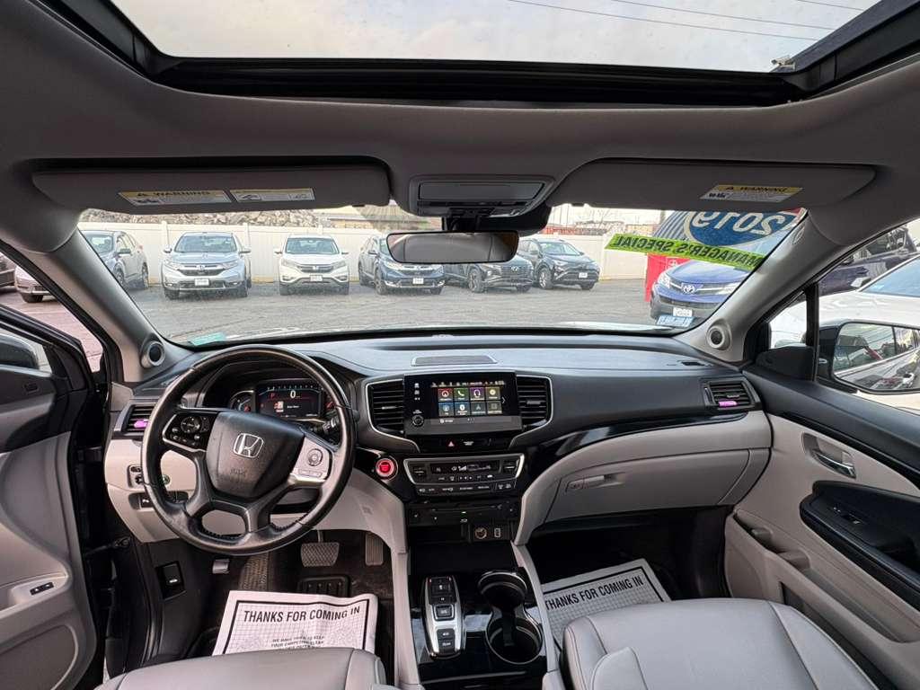 Honda Pilot Touring 7-Passenger AWD 2019