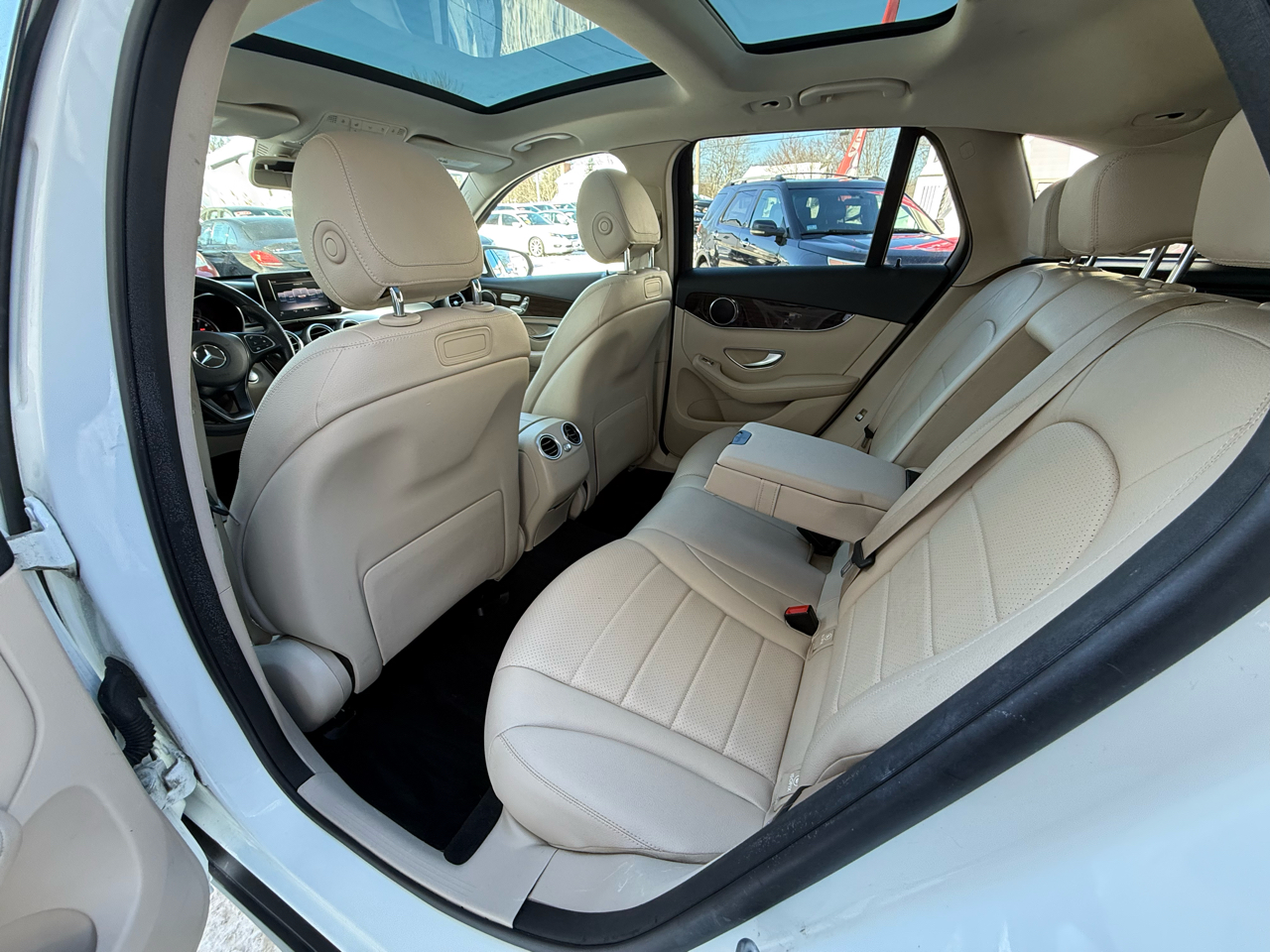 Mercedes-Benz GLC GLC 300 4MATIC SUV 2018