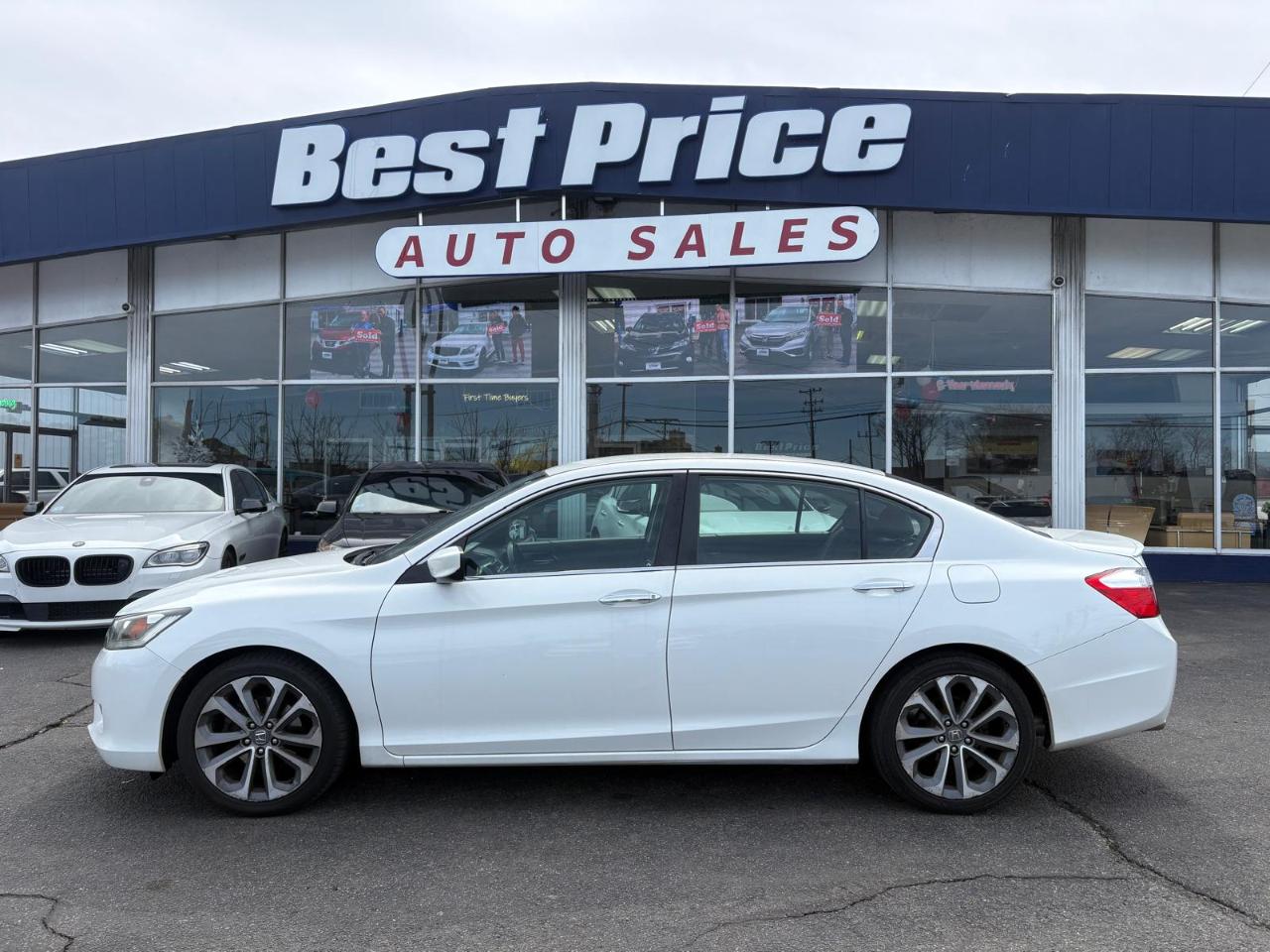 Honda Accord Sedan 4dr I4 CVT Sport 2014