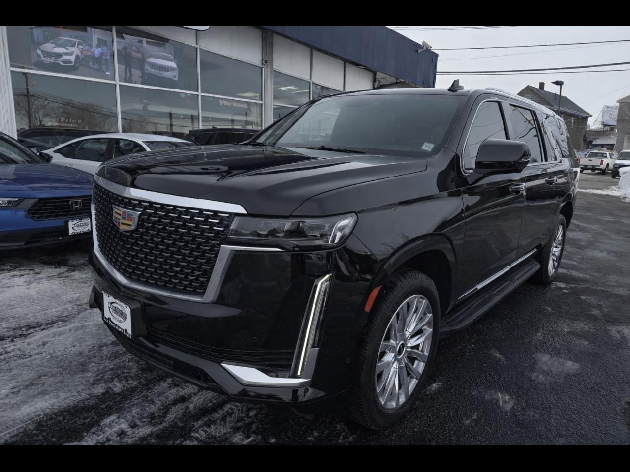 2023 Cadillac Escalade ESV 4WD 4dr Premium Luxury