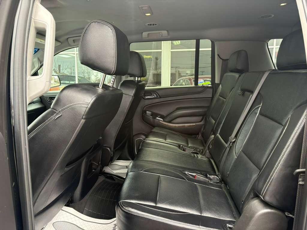 Chevrolet Suburban 4WD 4dr LS 2020