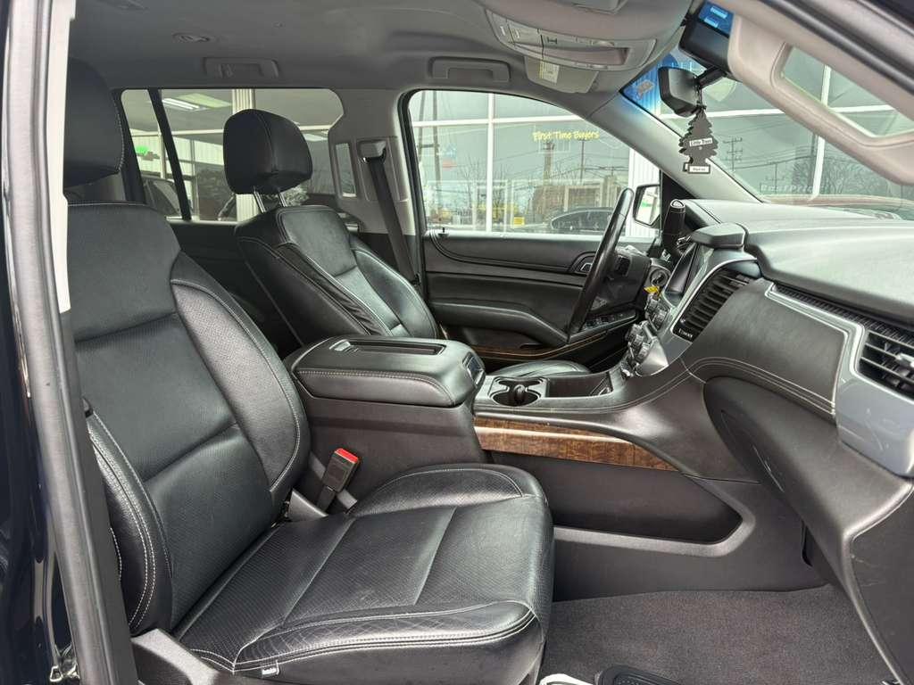 Chevrolet Suburban 4WD 4dr LS 2020