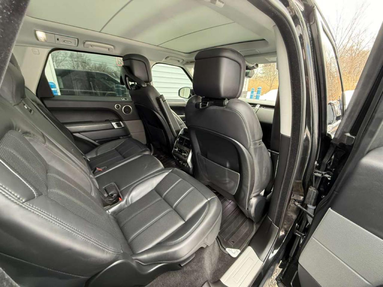 Land Rover Range Rover Sport Turbo i6 MHEV HSE 2020