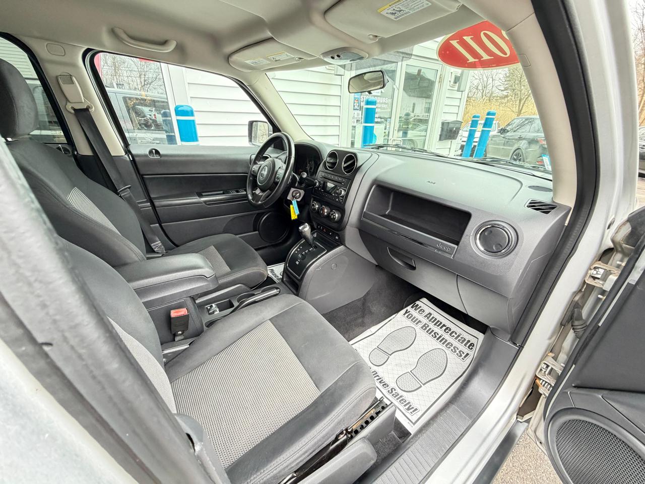 Jeep Patriot 4WD 4dr Latitude 2011