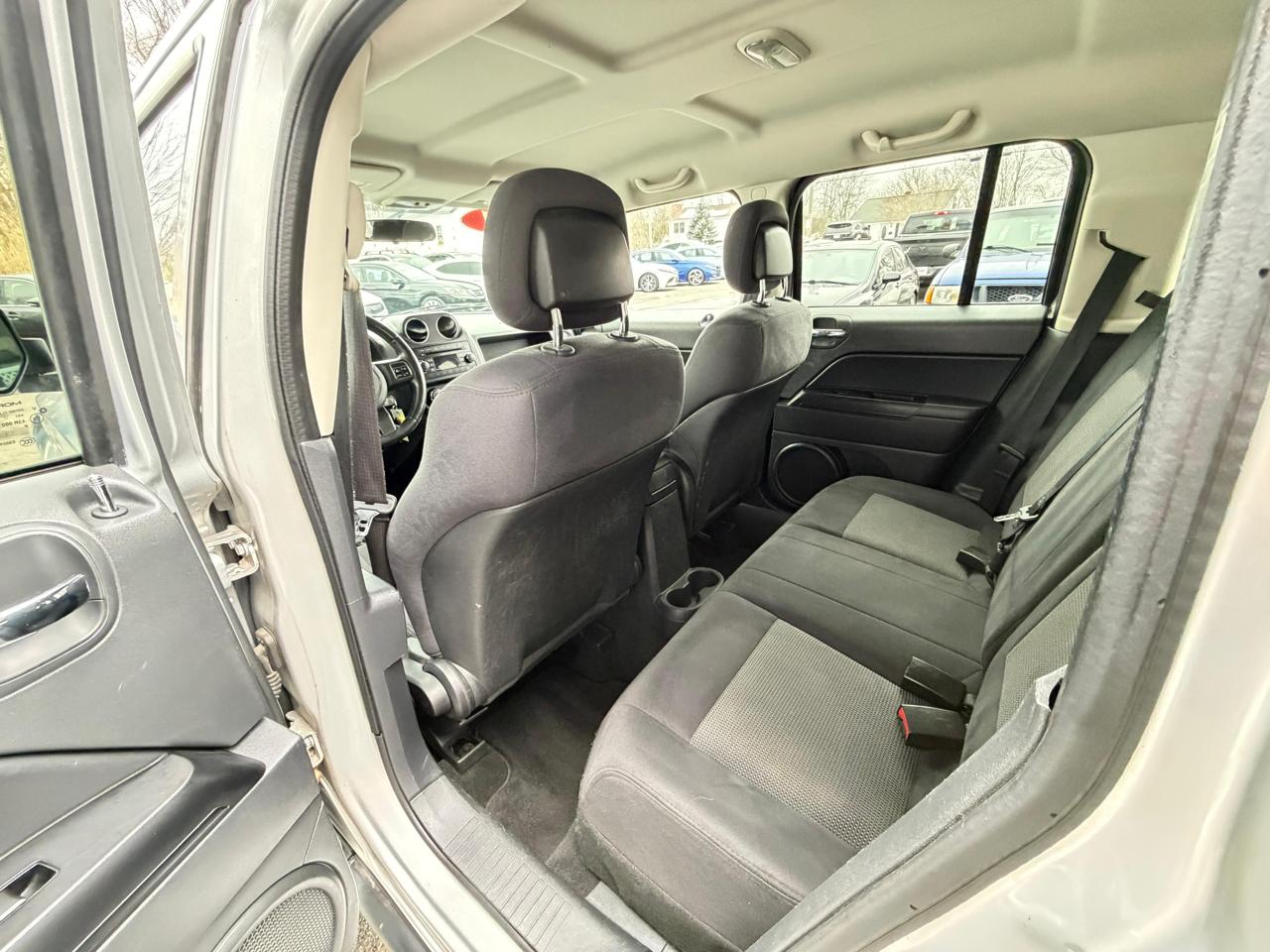 Jeep Patriot 4WD 4dr Latitude 2011