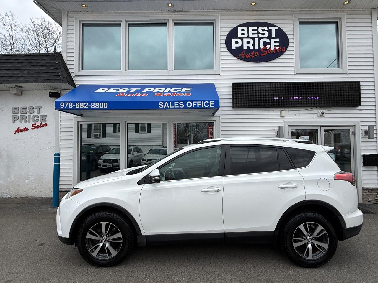 Toyota RAV4 AWD 4dr XLE (Natl) 2016
