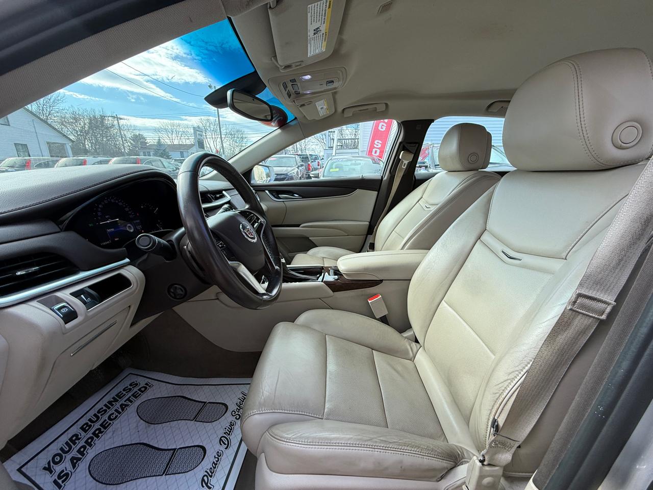 Cadillac XTS 4dr Sdn FWD 2013