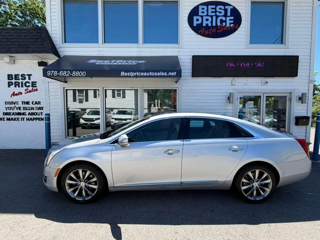 Cadillac XTS 4dr Sdn FWD 2013