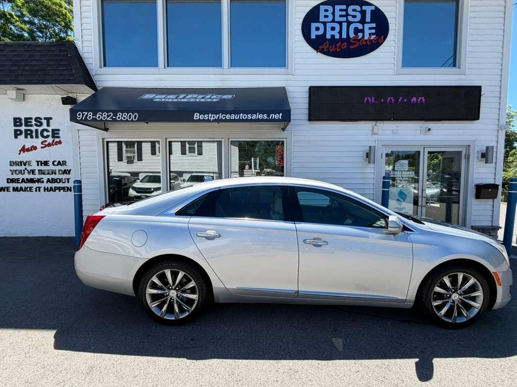 Cadillac XTS 4dr Sdn FWD 2013