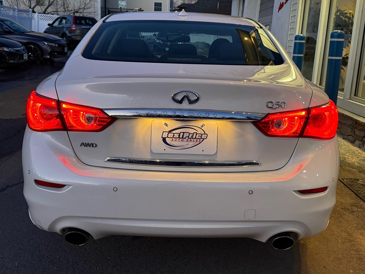 Infiniti Q50 3.0t Premium AWD 2017