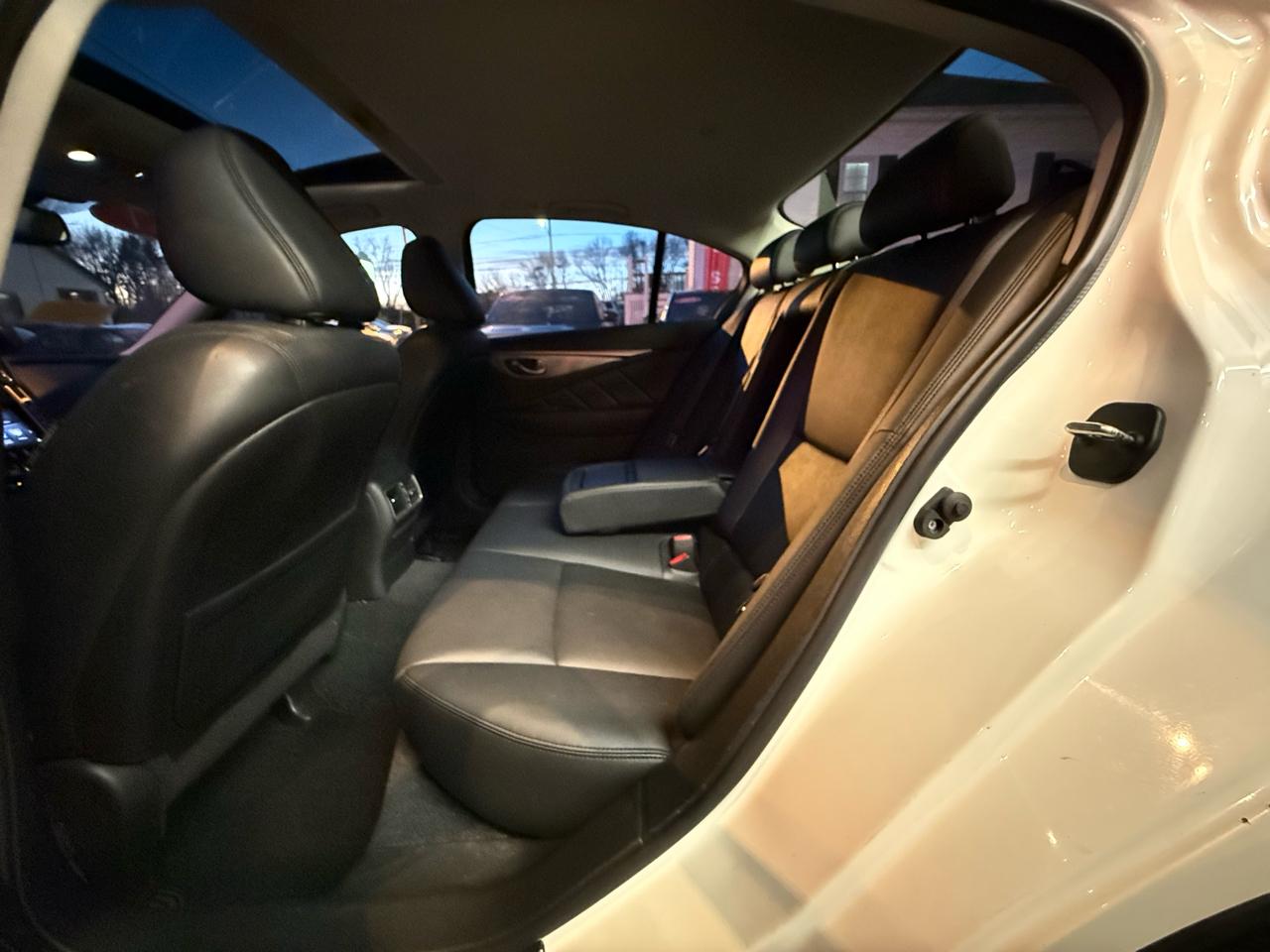 Infiniti Q50 3.0t Premium AWD 2017