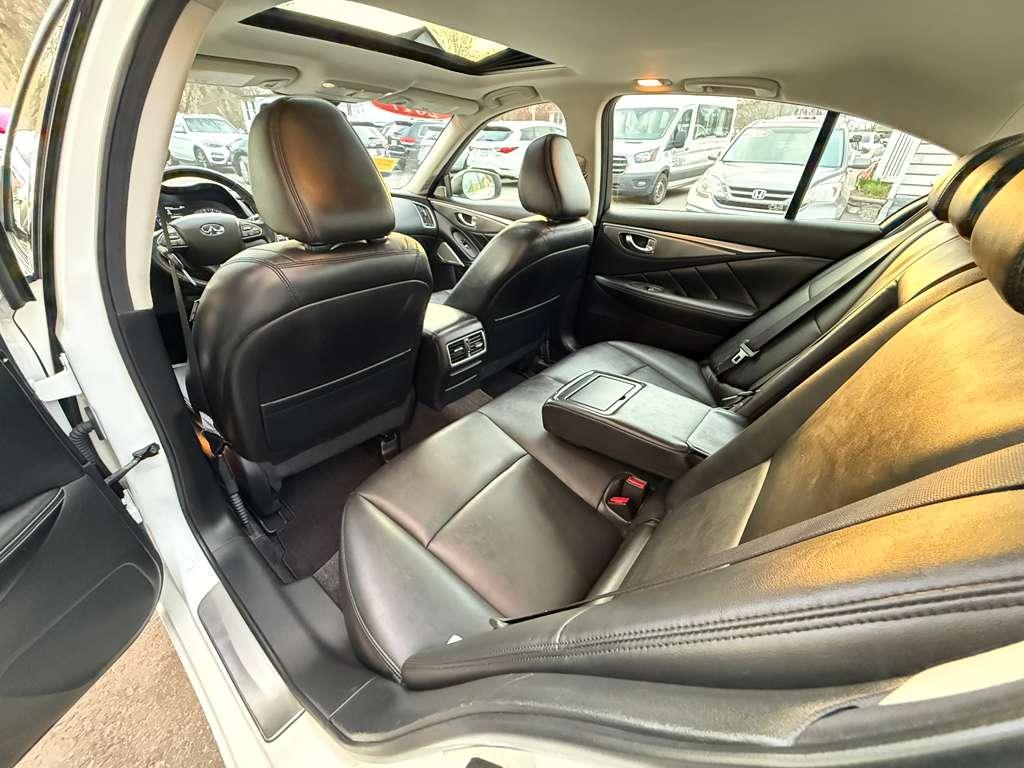 Infiniti Q50 3.0t Premium AWD 2017